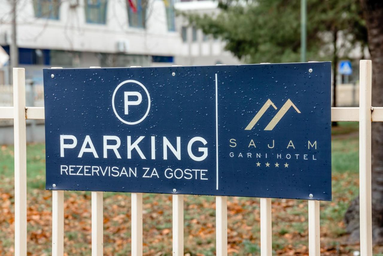 לסקובץ Sajam Garni Hotel מראה חיצוני תמונה
