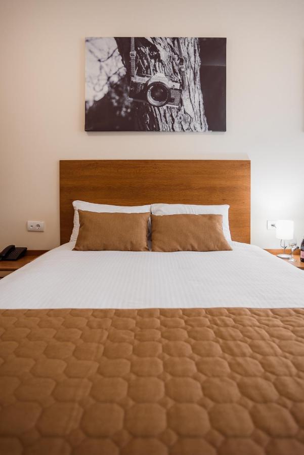 לסקובץ Sajam Garni Hotel מראה חיצוני תמונה