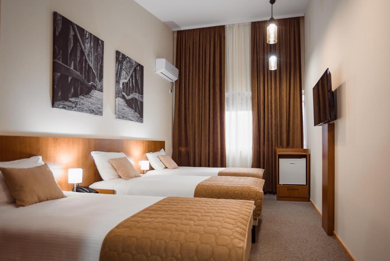 לסקובץ Sajam Garni Hotel מראה חיצוני תמונה